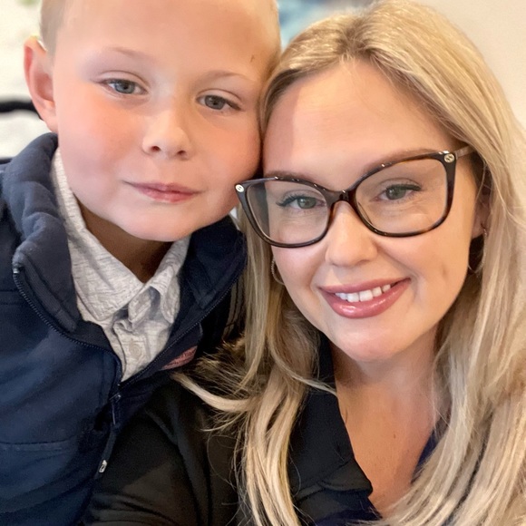 Meet your Posher, Lauren - Picture 5 of 17